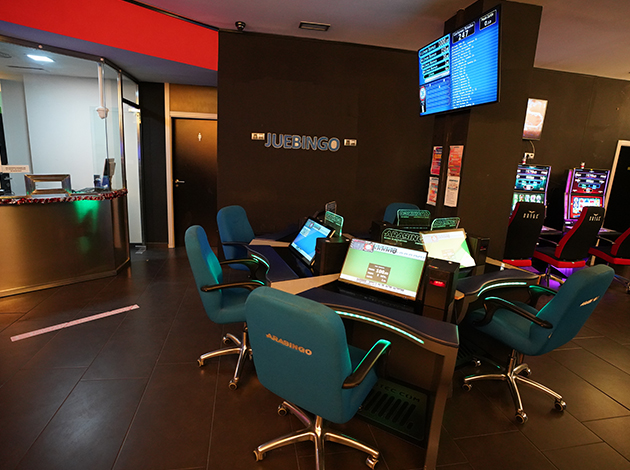 Instalaciones Serranogaming